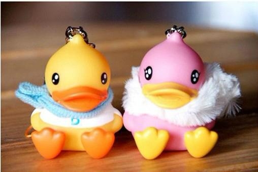 PVC_rubber_duck_keychain_duck_toy